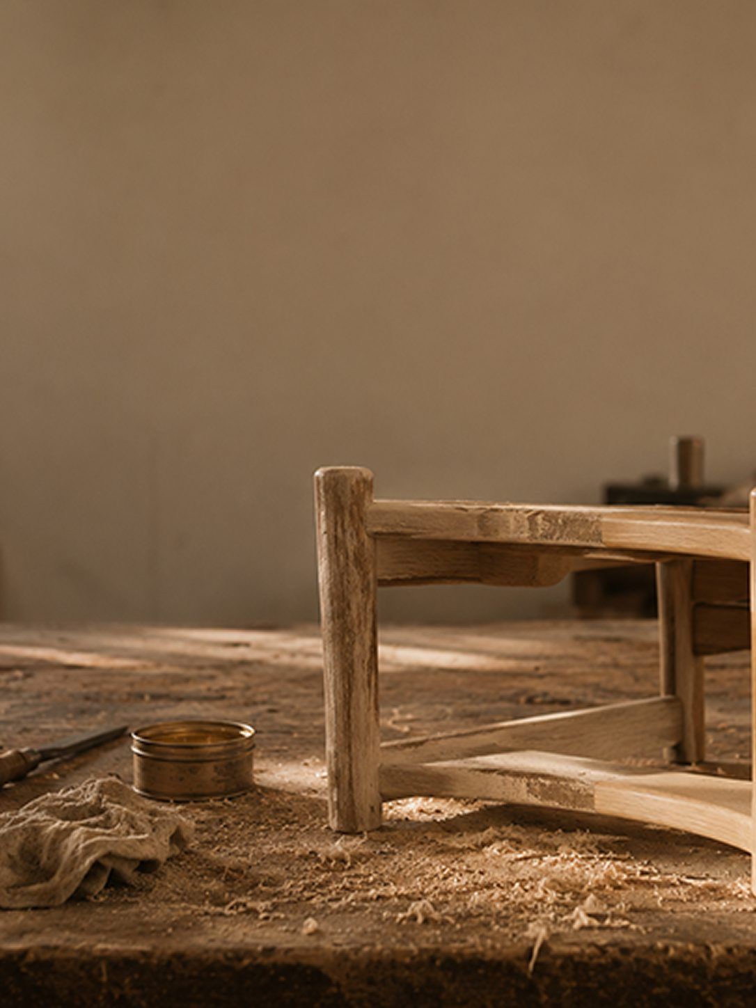 Spinifex monitor riser